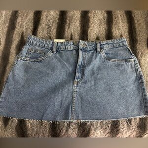 NWT Cotton On denim mini skirt 🖤